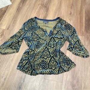PJK Patterson J. Kincaid Green & Navy Geometric V-Neck Blouse Bohemian